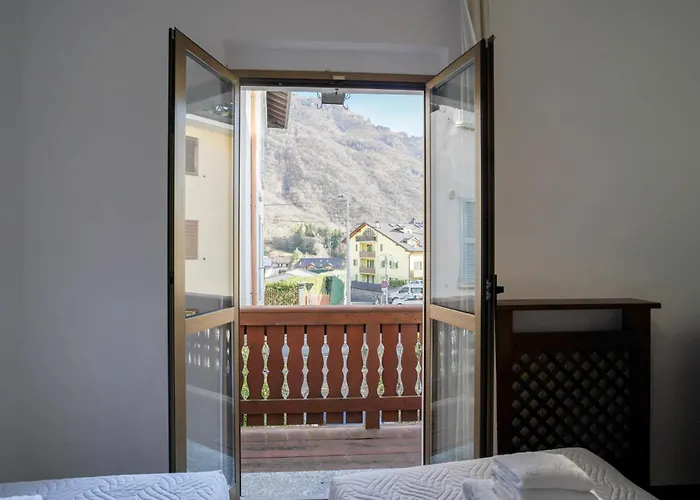 Alpine Townhouse Escape Appartamento Ballabio